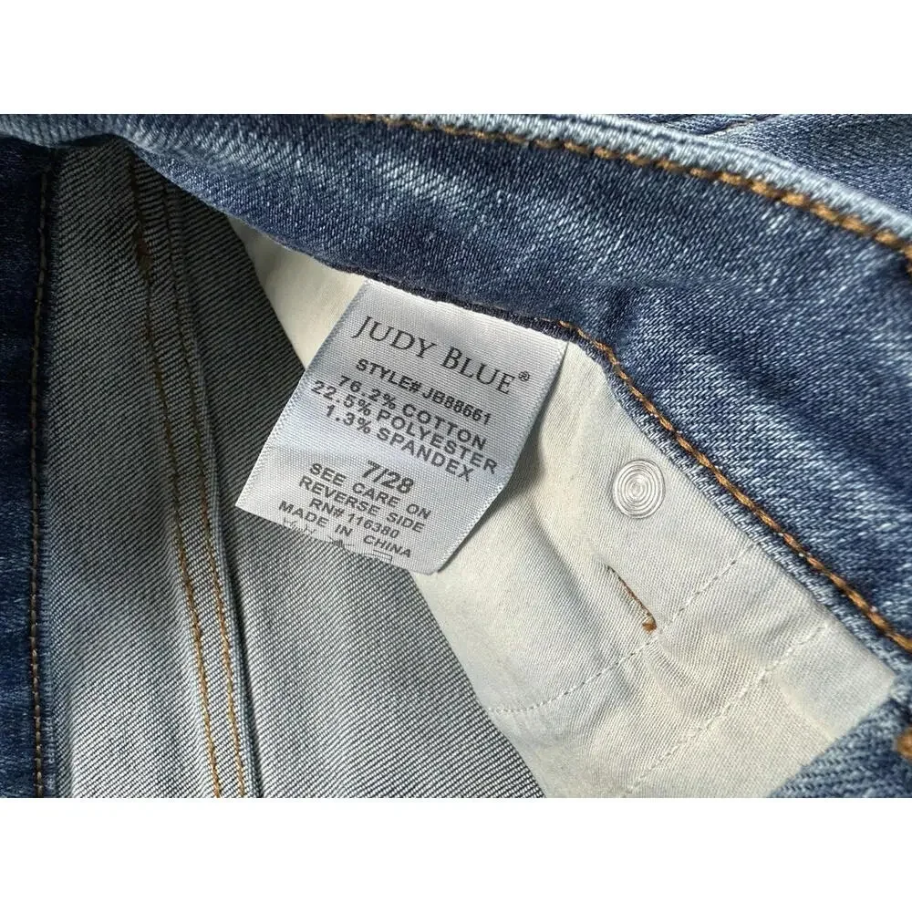 Judy Blue Womens 7/28 Jeans 90's Straight Raw Hem Distressed Stretch Medium Wash - Picture 6 of 7